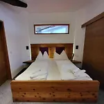 公寓 Romantikapartment Mit Sommercard Schladming Dachstein *