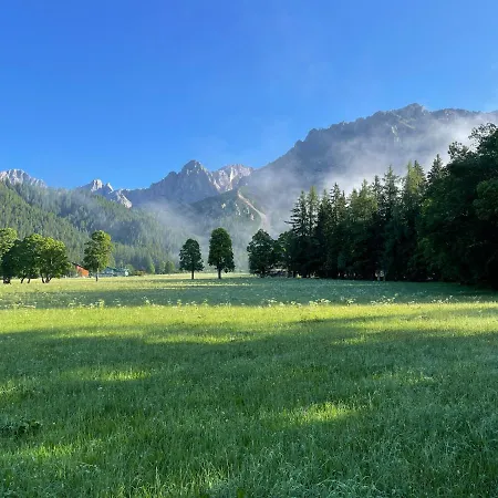 Romantikapartment Mit Wintercard 아파트 *