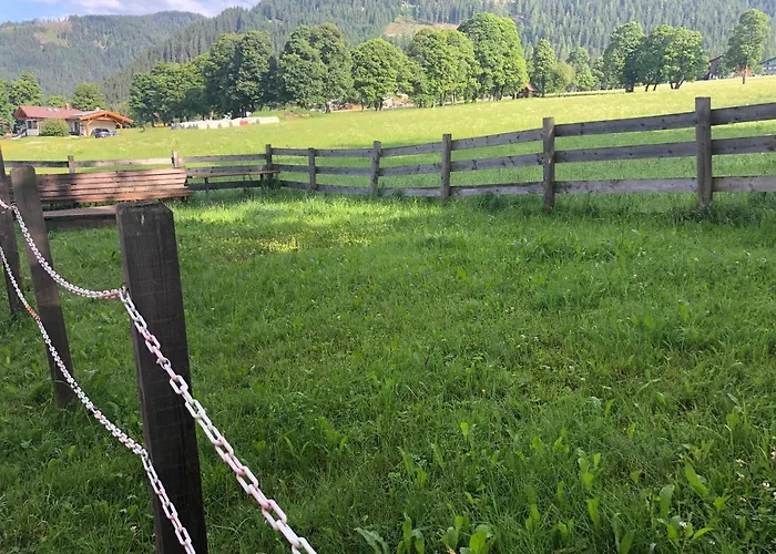 Romantikapartment Mit Sommercard Schladming Dachstein 아파트 *