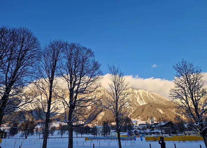 Romantikapartment Mit Sommercard Schladming Dachstein 아파트