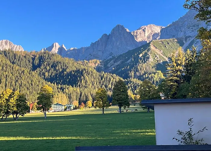 Apartment Romantikapartment Mit Sommercard Schladming Dachstein *