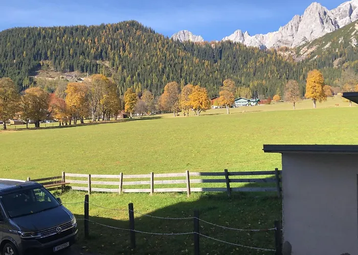 Romantikapartment Mit Sommercard Schladming Dachstein *