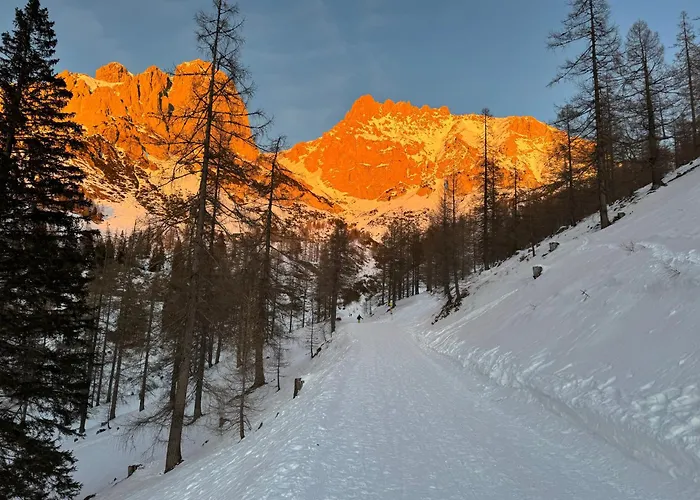 Апартаменты Romantikapartment Mit Sommercard Schladming Dachstein